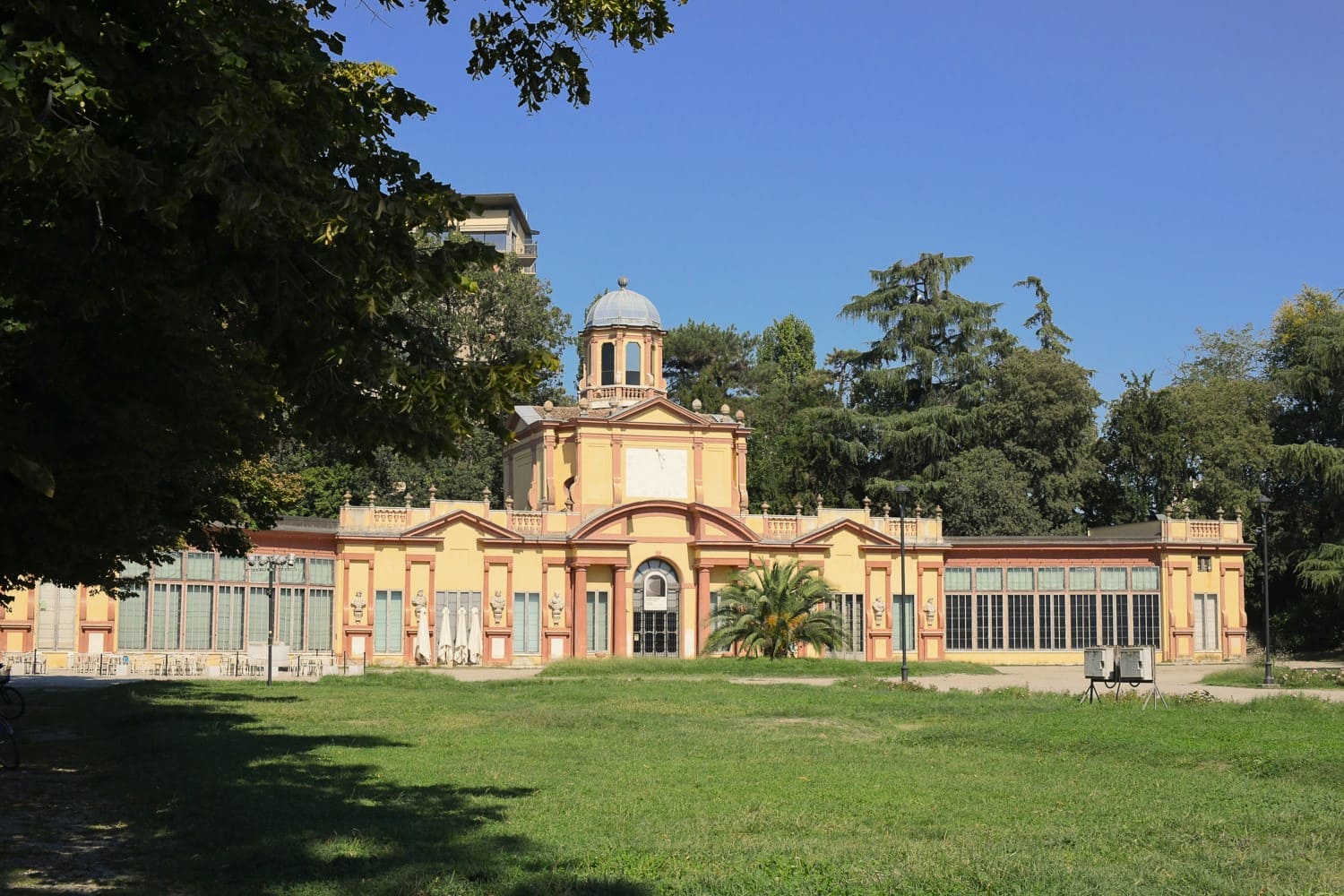 giardino ducale estense visit modena city tour 